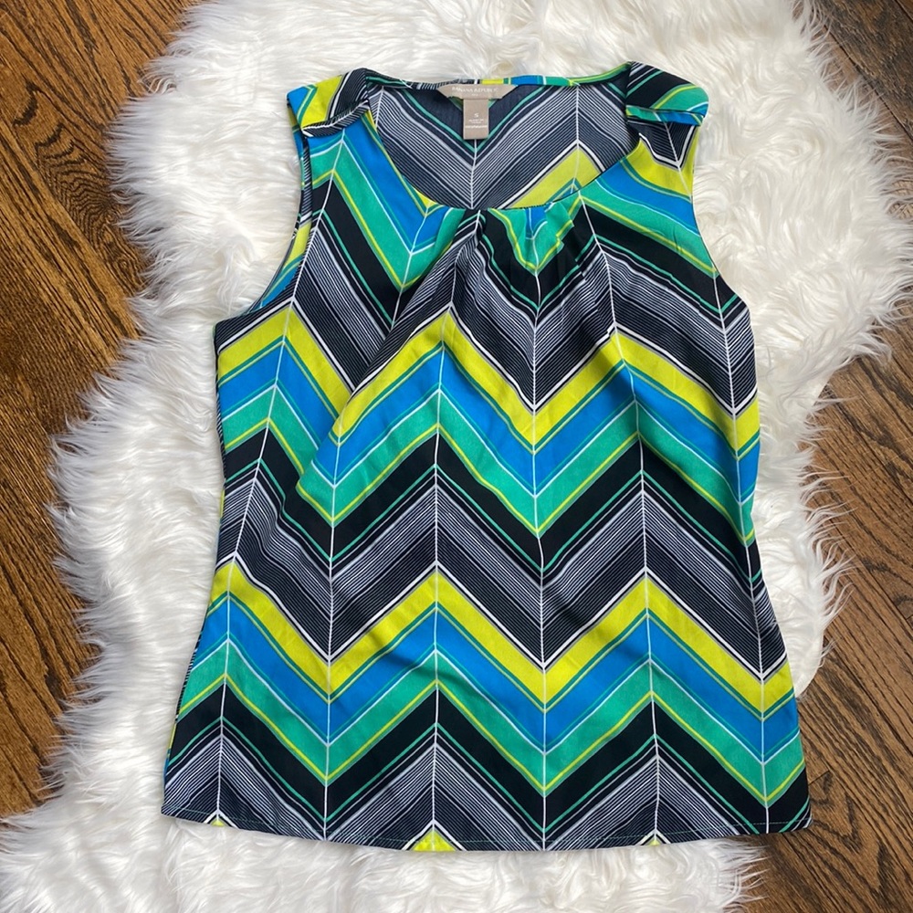 Banana Republic Size Small Sleeveless Blouse